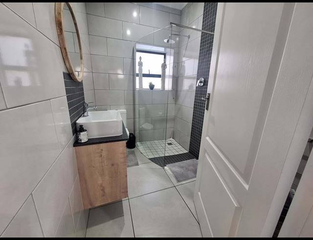 3 BEDROOM HOUSE FOR SALE IN HARTENBOS HEUWELS